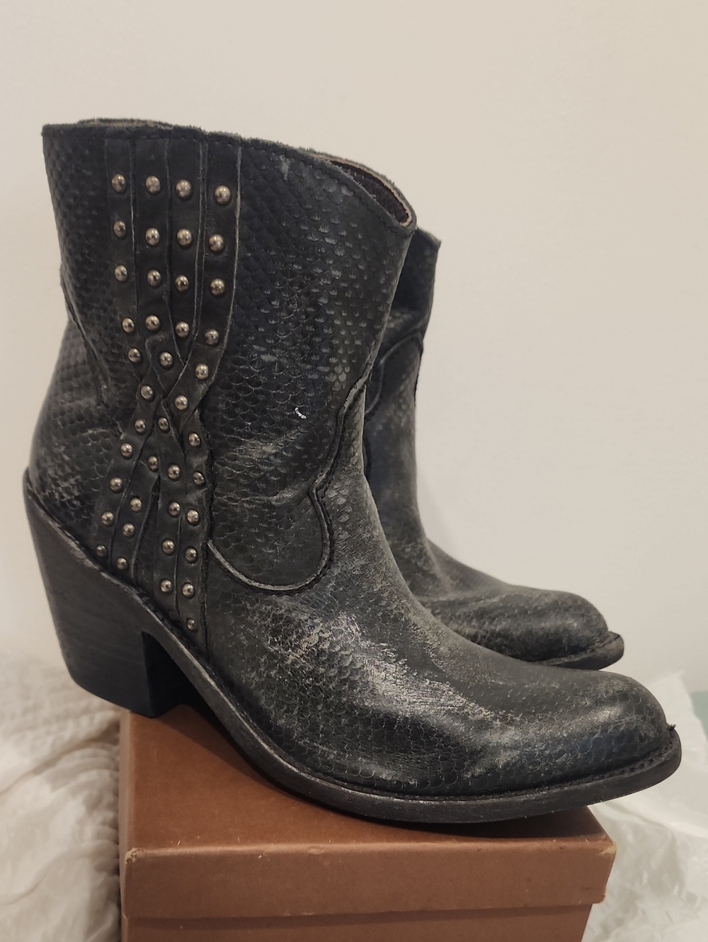 Liberty Black Leather Stonewashed Studded Ankle Boots -8.5
